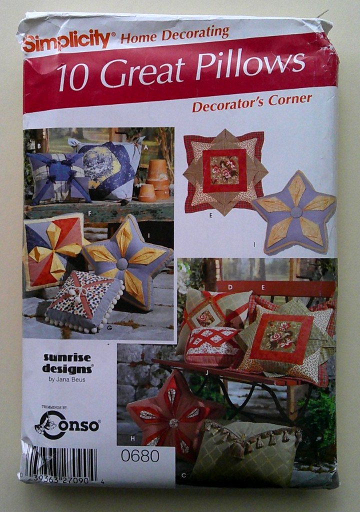 Decorative pillows stars 10 designs   pattern 0680 uncut