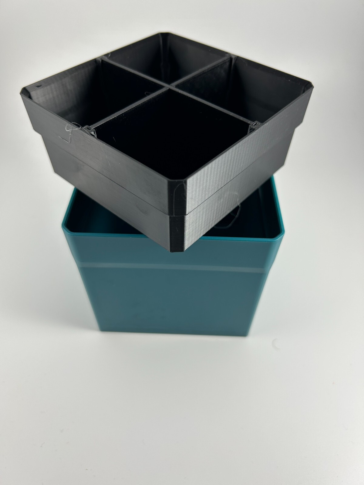 Nesting Cups Upper with Adjustably Dividers for Makita 191x80-2