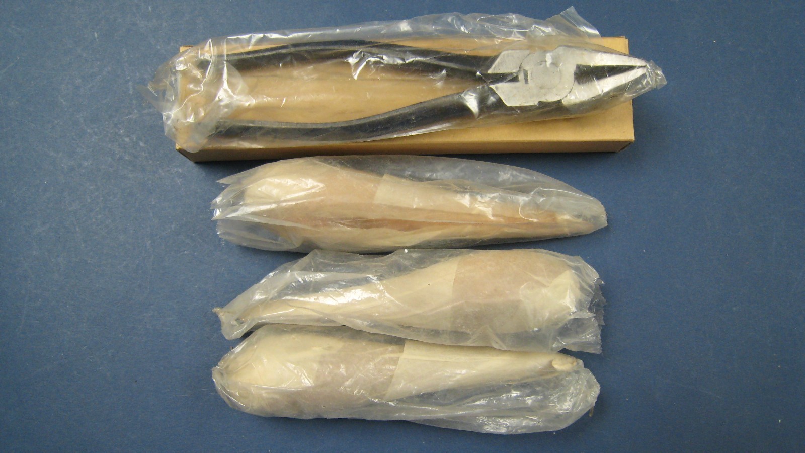 NOS Forged Jaw Glass Breaking Pliers & 3 Hardwood Fids For Stained Glass NOS