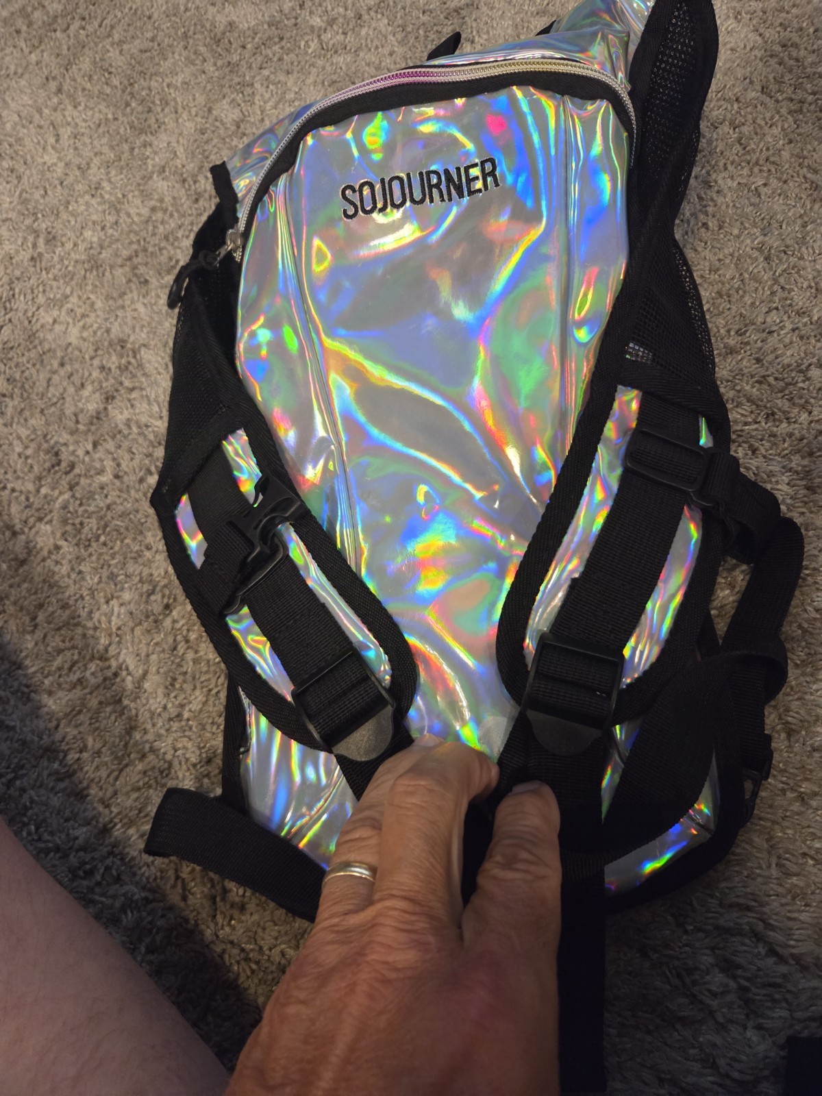 Sojourner Hydration Backpack Holographic Silver Reflective 2L Bladder Run Hiking