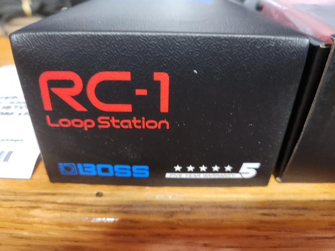 Open Box Boss RC-1 Loop Station Guitar Effects Pedal
