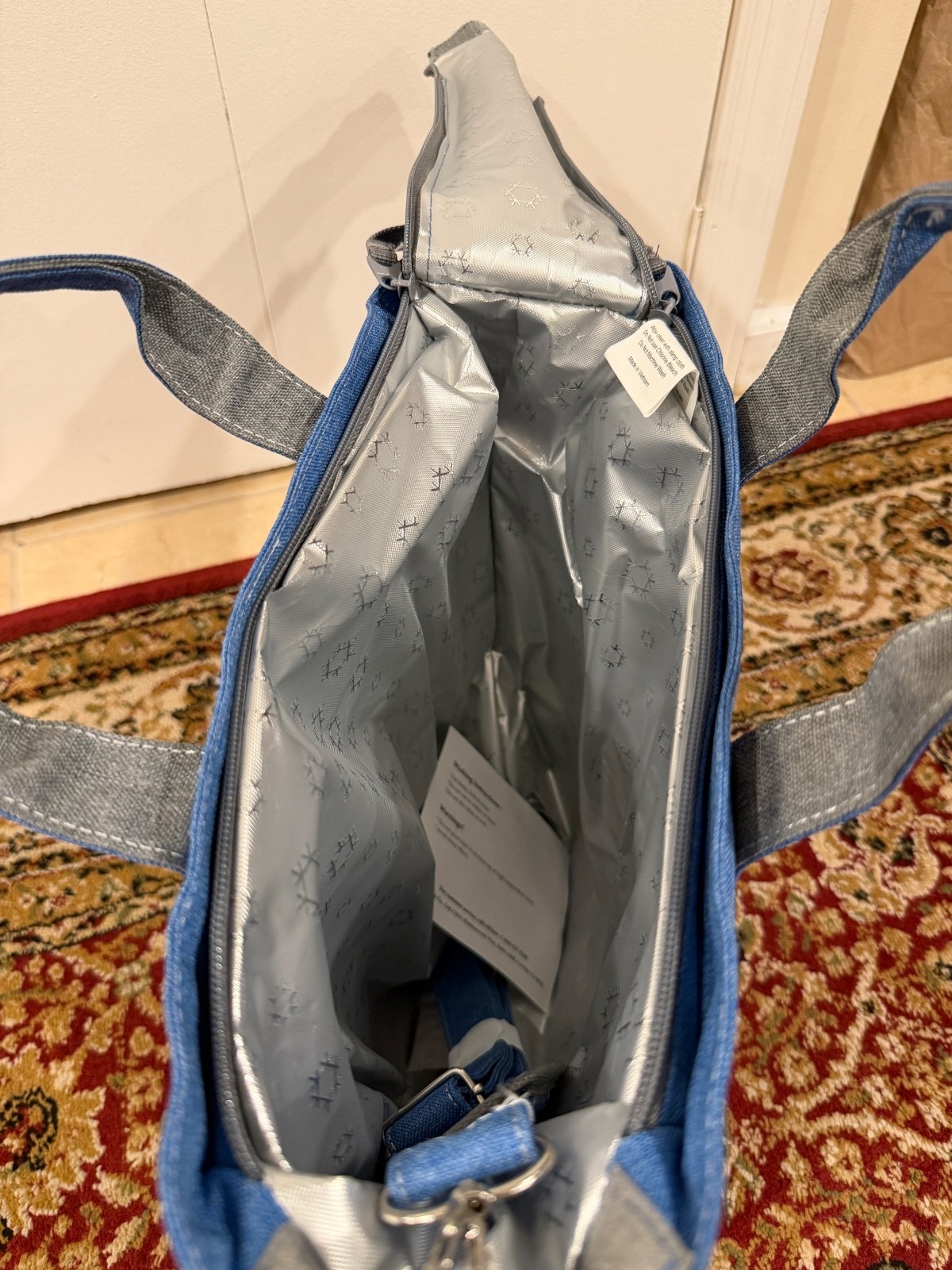 LocknLock Blue and Gray Insulated Tote Bag