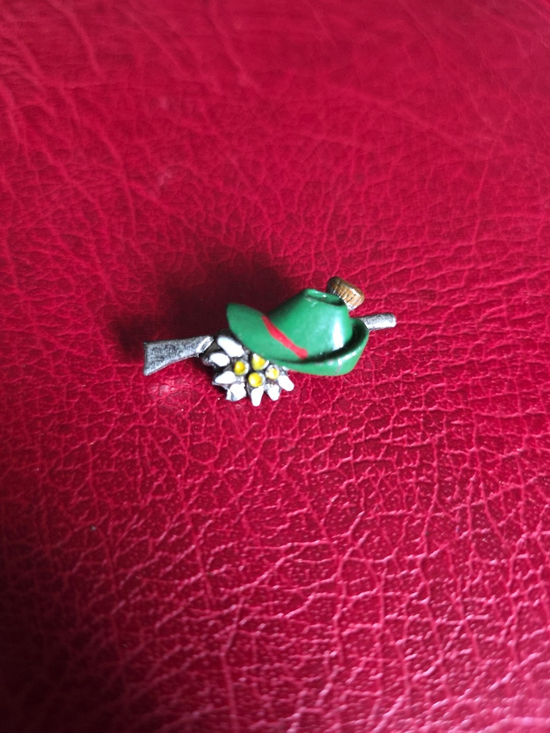 Vintage Pin Hatpin Walking Pin Brooch