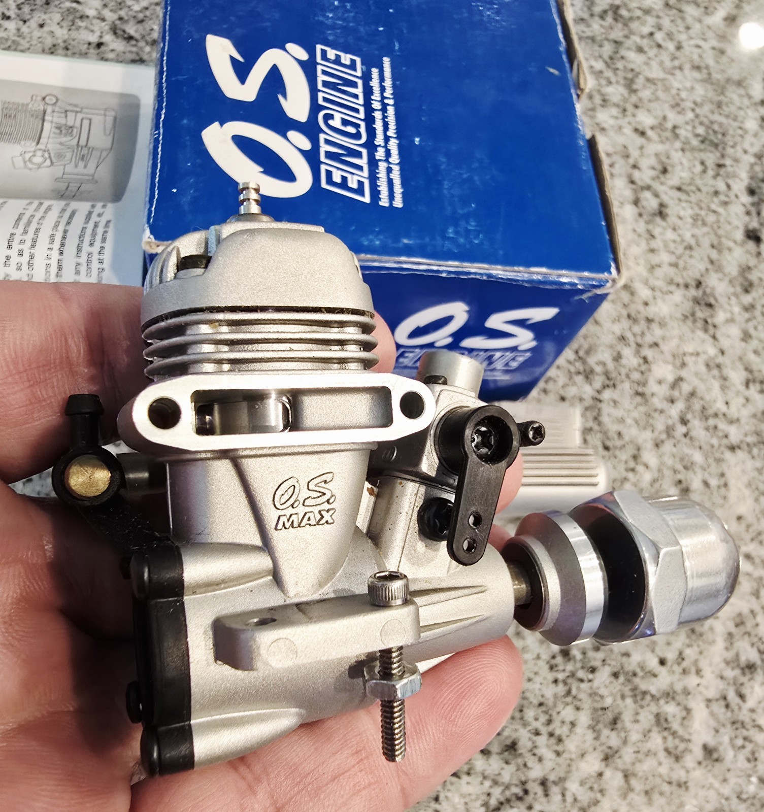 OS MAX 15 LA Nitro RC Engine Glow Motor 11532 & Muffler - Silver W/Extra Stuff