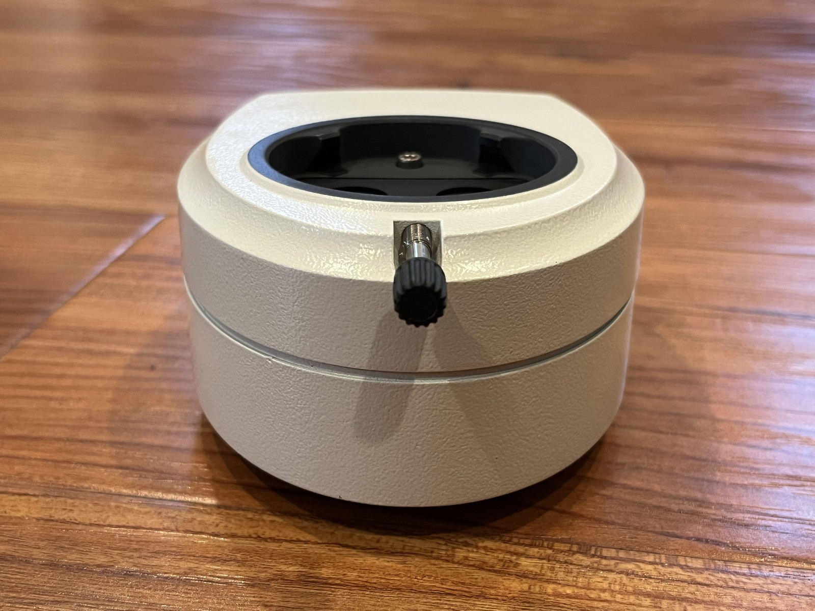 Leica 10446180 1.5X Coaxial illuminator