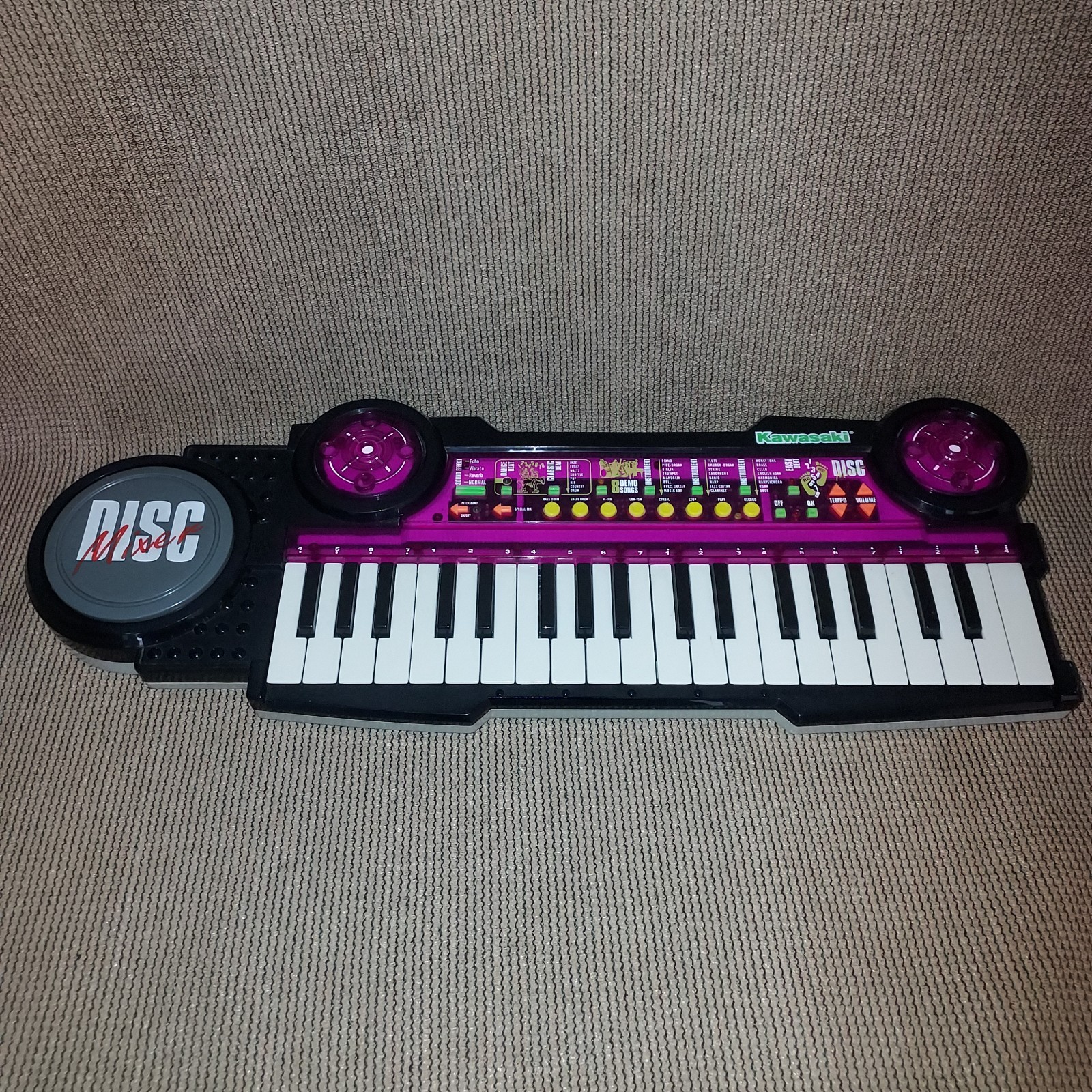 Vintage Kawasaki DSI Keyboard Disc Mixer Working