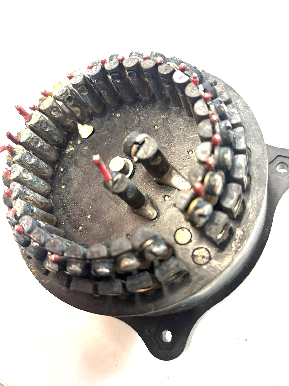 The Lewis Engineering Co. 27S28B4 - 28 Point Temp. Selector Switch 4" Face