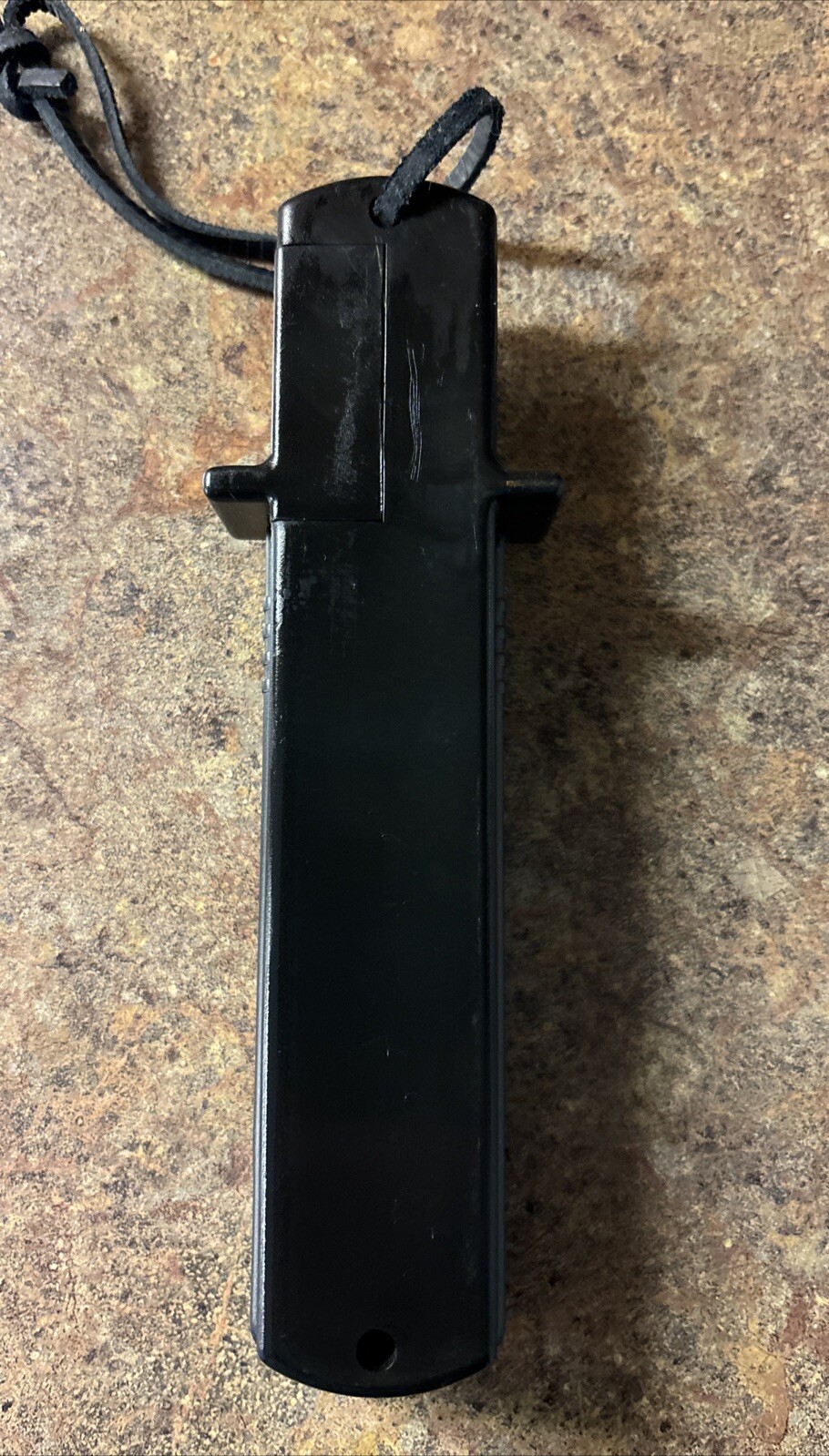 Smith's - 4” Whetstone with Keeper - Get Sharp Stone Knife Sharpener Portable