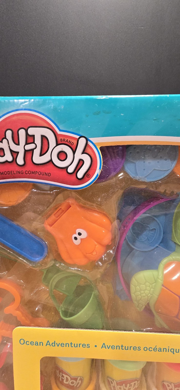 Play-Doh Ocean Adventures Modeling Compound Playset 10 Cans Turtle Hasbro Set