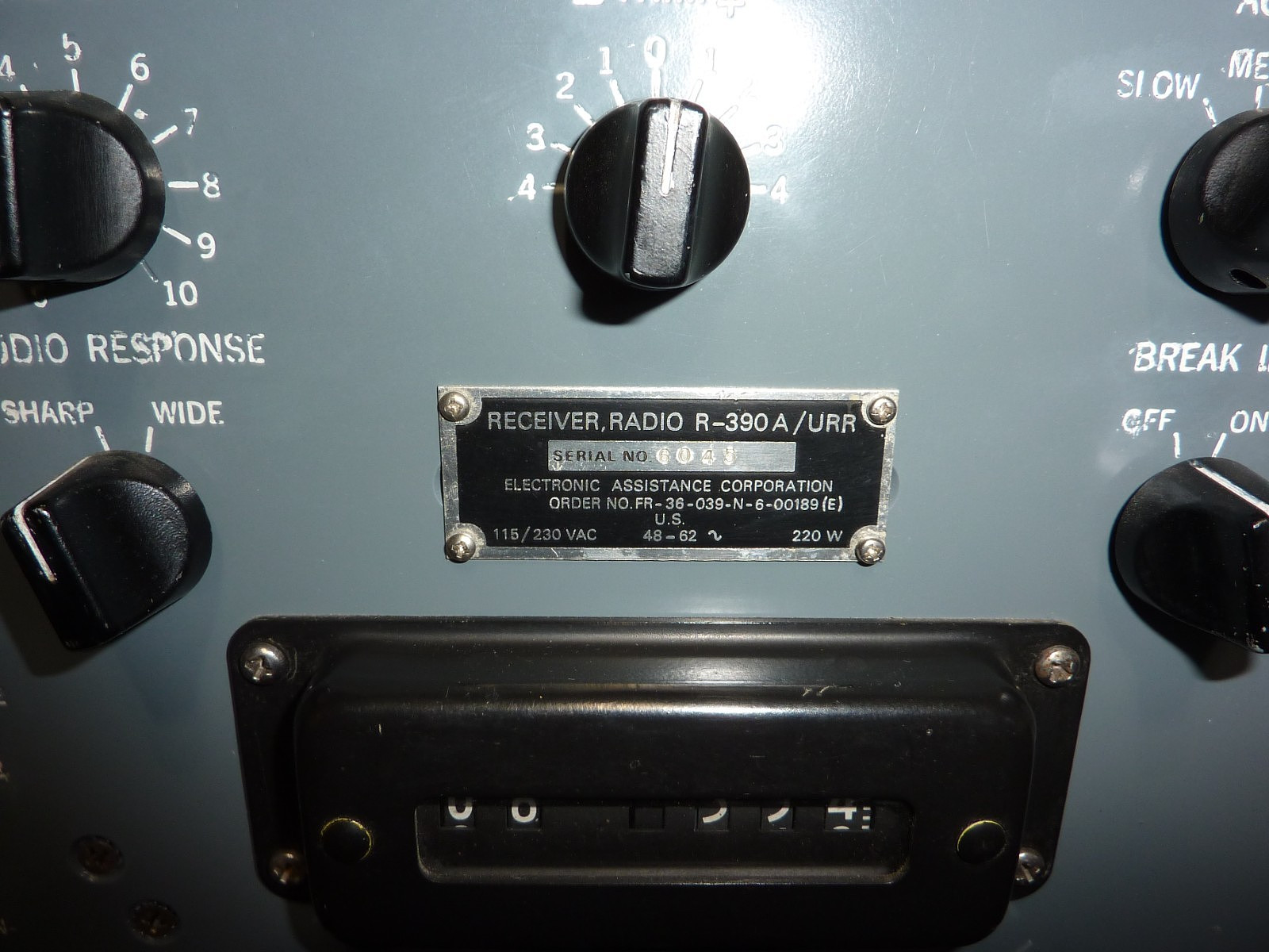 EAC R-390A/URR Radio Receiver Completely Overhauled by W6IRD Excellent Condition