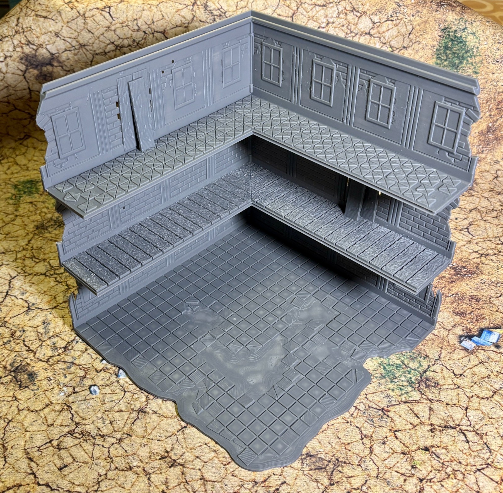 Plastic UKTC 40k Terrain Large L Ruin (1 Piece) - Easy stack system - Tournament