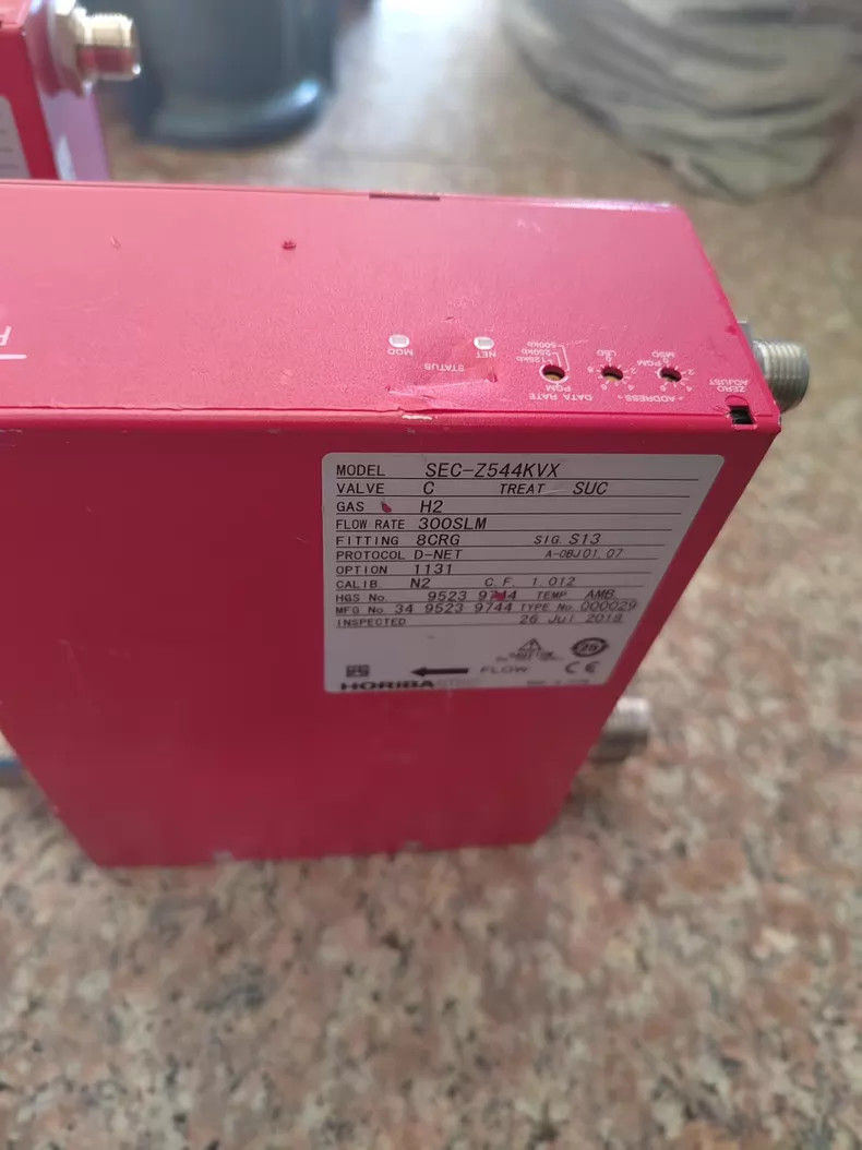 HORIBA STEC SEC-Z544KVX Flow Sensor Used 1PCS
