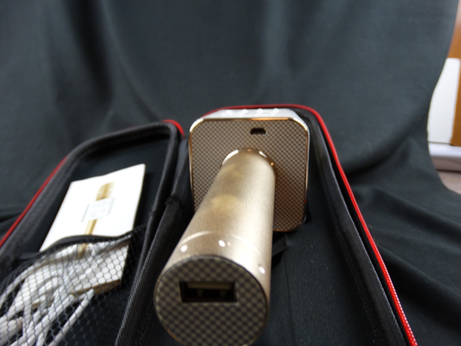 Wireless Bluetooth Karaoke Microphone USB