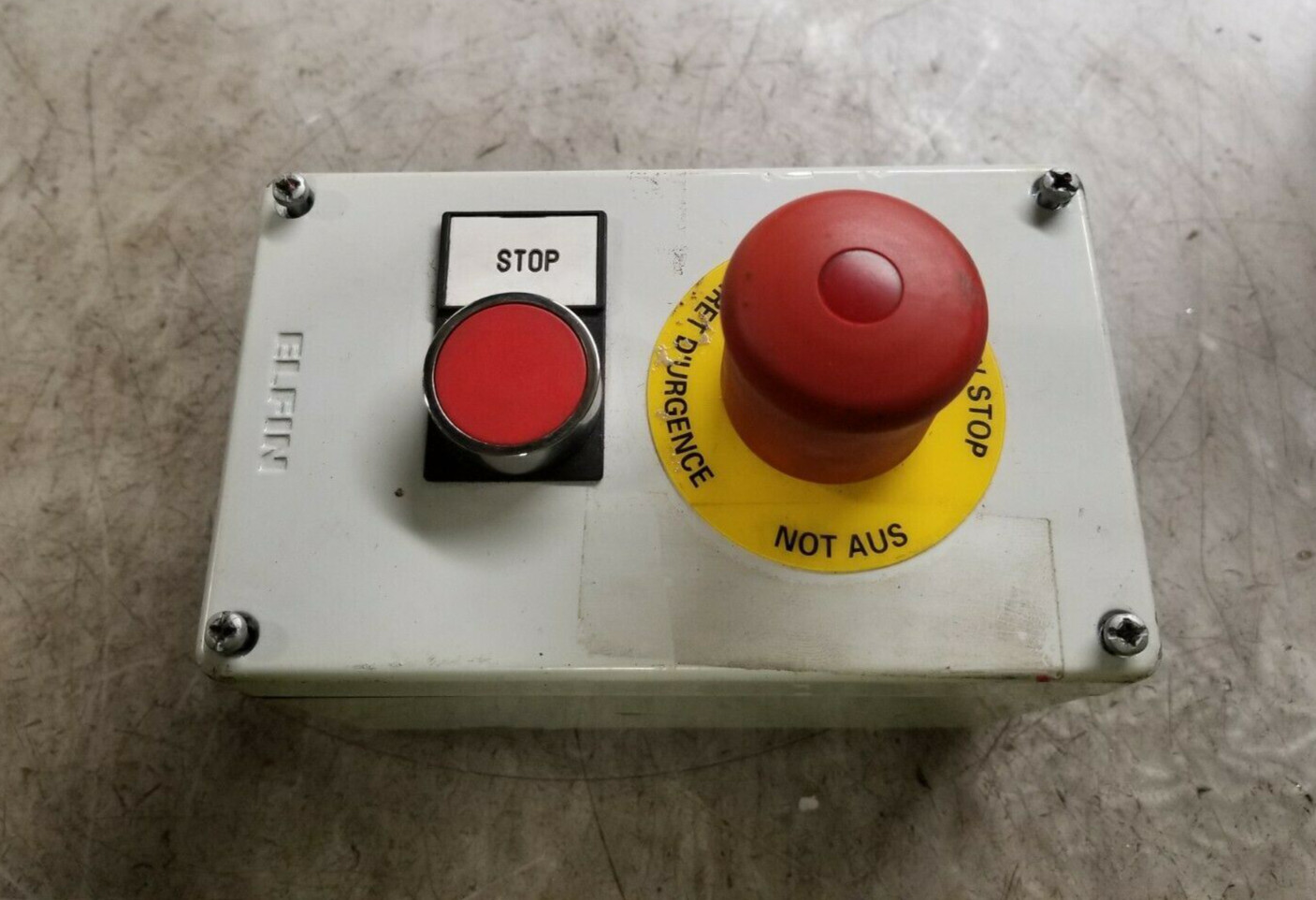 ELFIN PUSH BUTTON ENCLOSURE E-STOP & STOP BUTTON 6" x 3 1/2" x 4" INDOOR