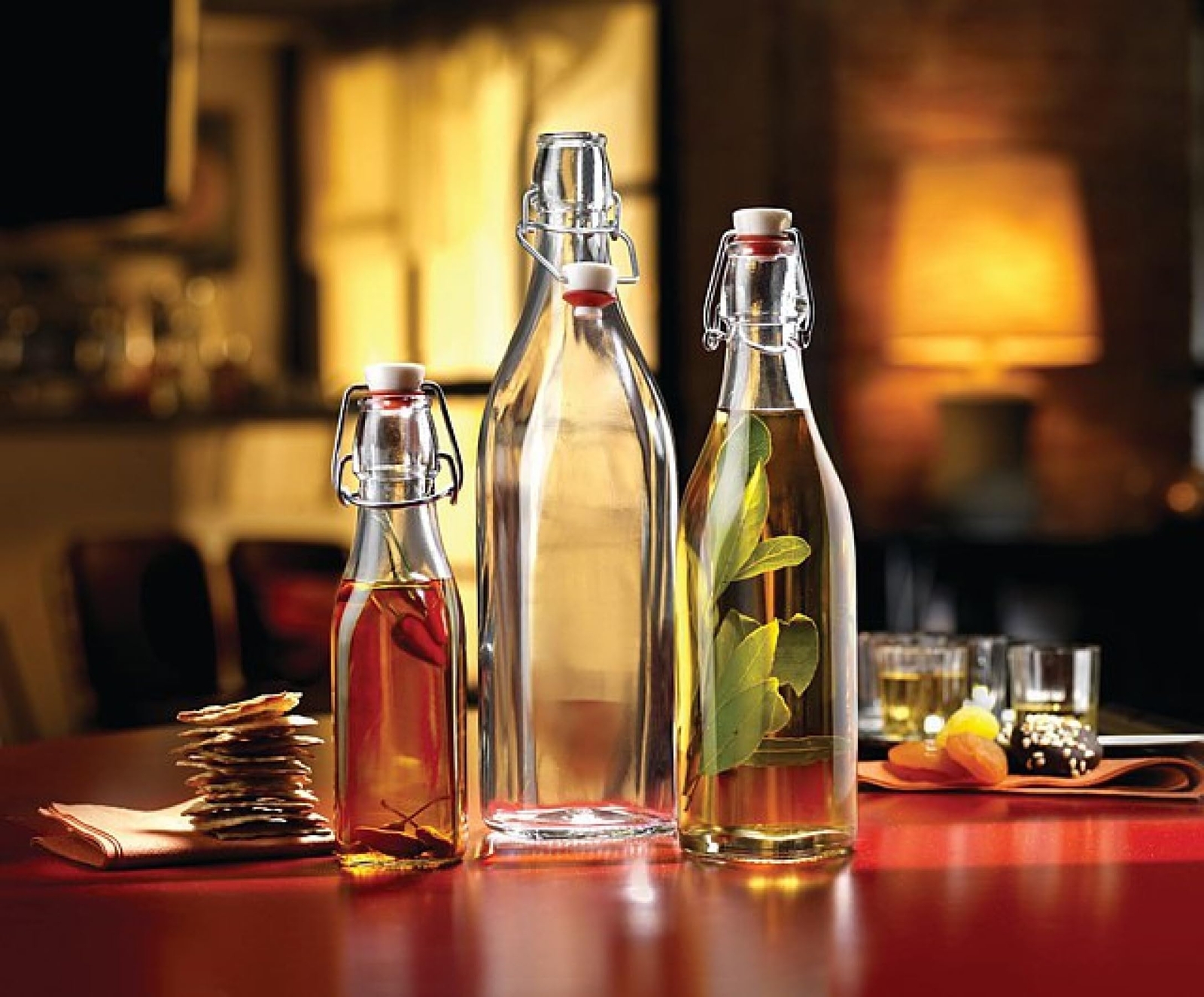 Square Swing Bottle 33.75 Ounce