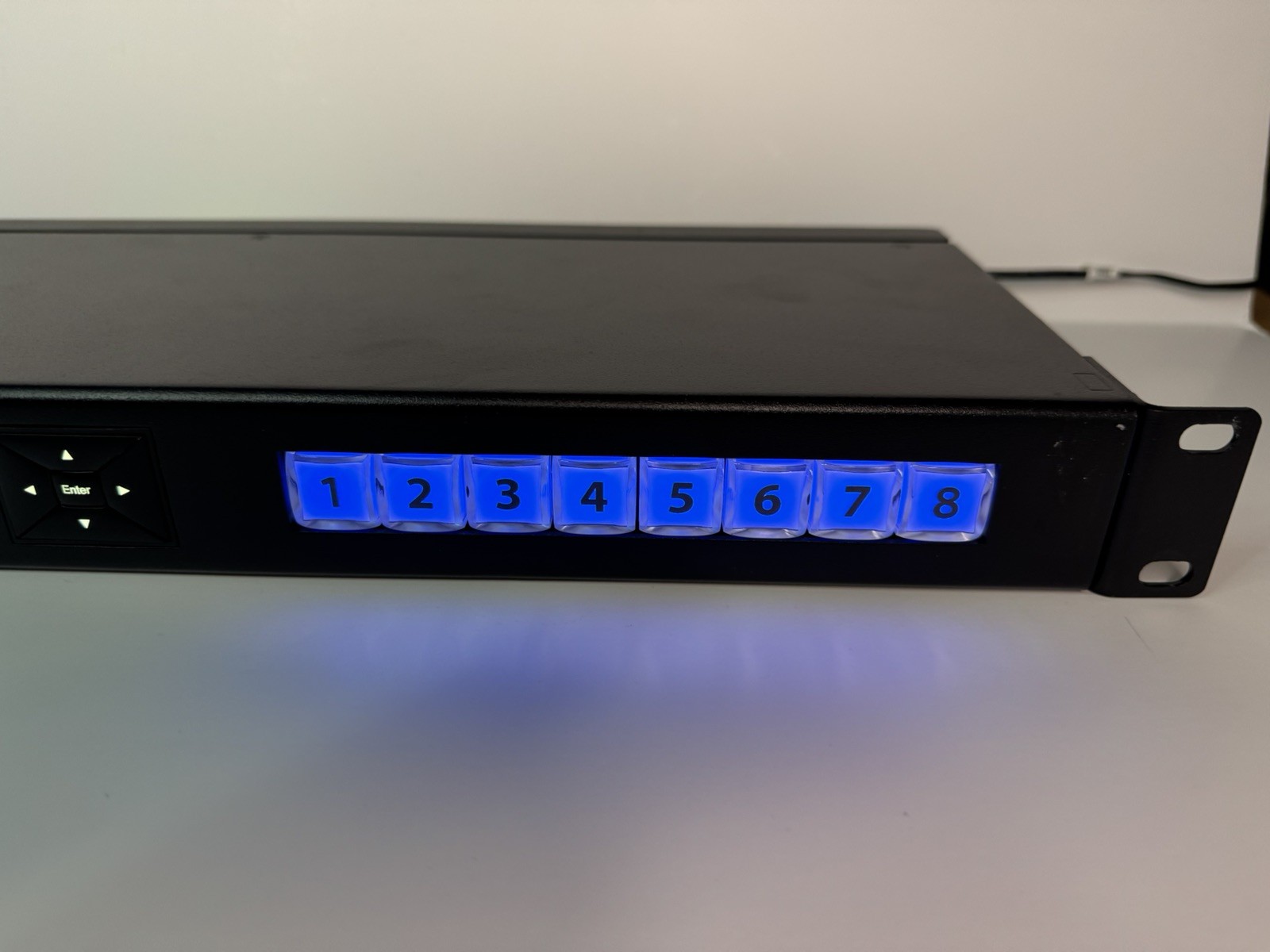 CS-900 INTERACTIVE TECHNOLOGIES CueServer2 PRO PLAYBACK PROCESSOR DMX CONTROLLER
