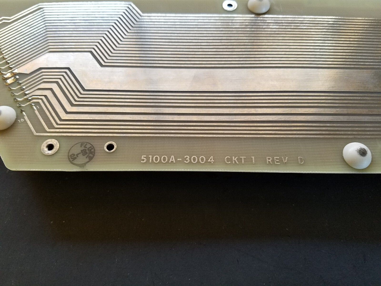 FLUKE 5100B Calibrator 420281 DIAGONAL BUS Board 5100A-3004