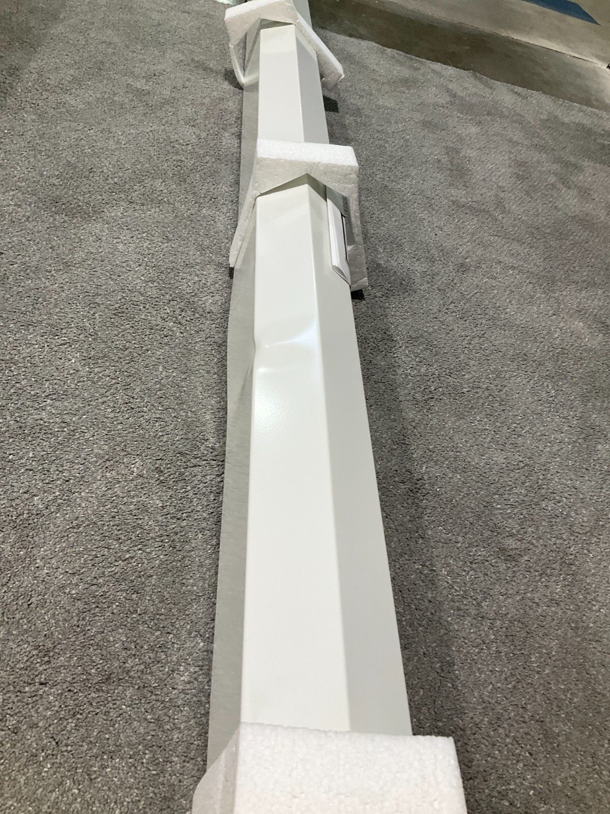 Da-Lite Model C Projector Screen with CSR 58"x104" 92688 ✅❤️️✅❤️ OPEN BOX!