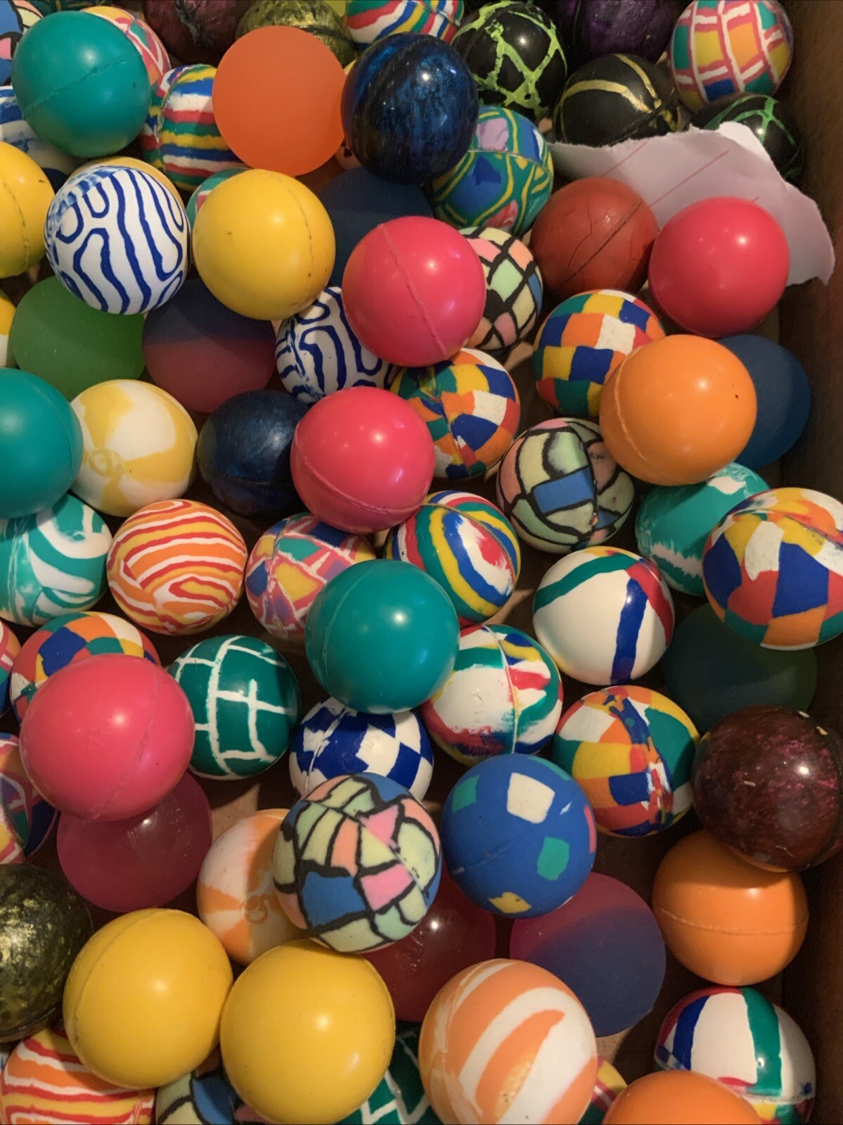 Huge Bulk Lot Of 100 Random VINTAGE Vending Machine Bouncy Balls Rubber