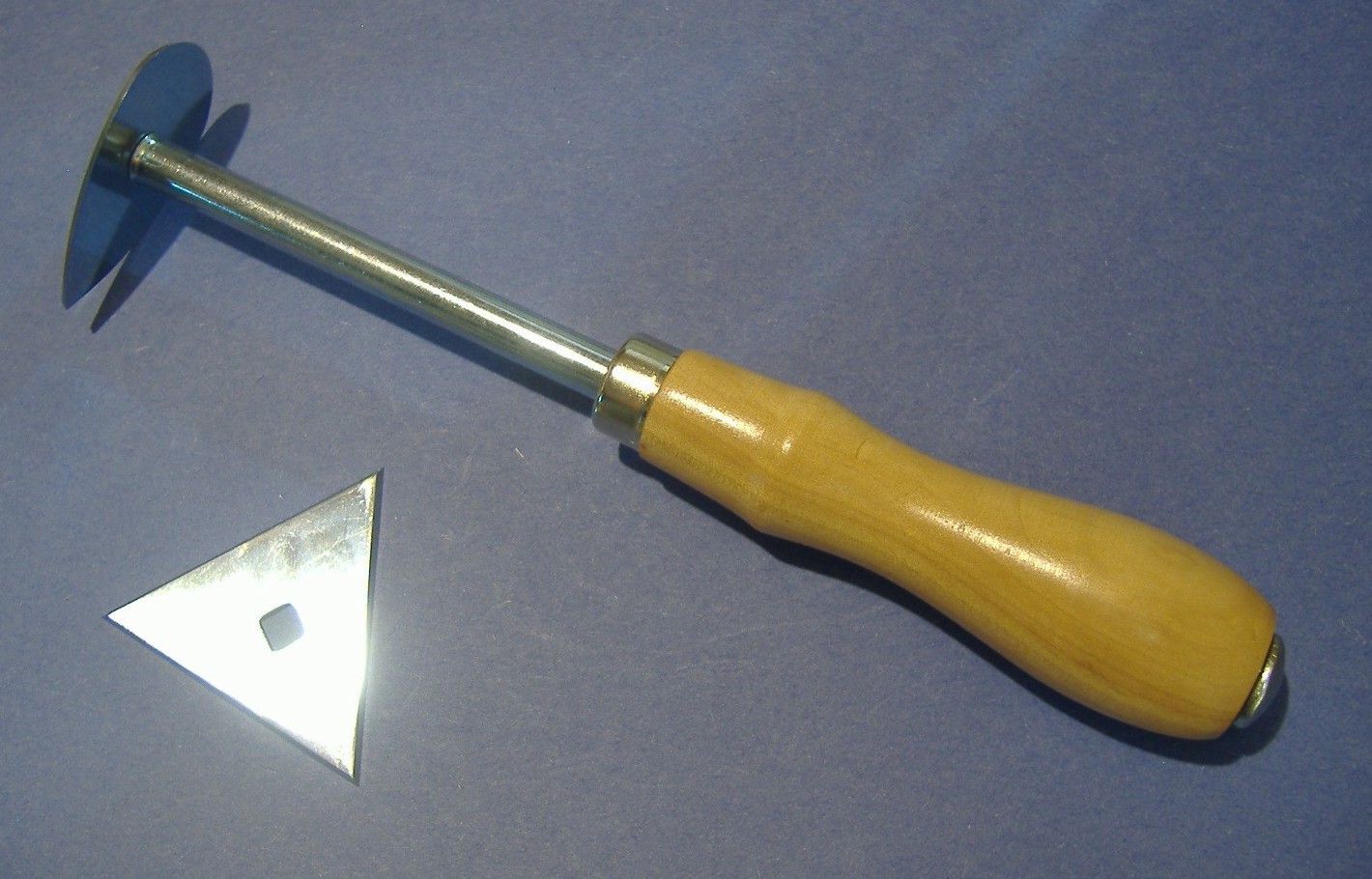 WARNER MOLDING SCRAPER WITH TWO INTERCHANGEABLE BLADES PUTTY REMOVAL