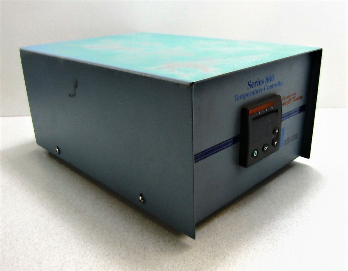 Alpha Omega Instruments 8-090 Series 800 Temperature Controller