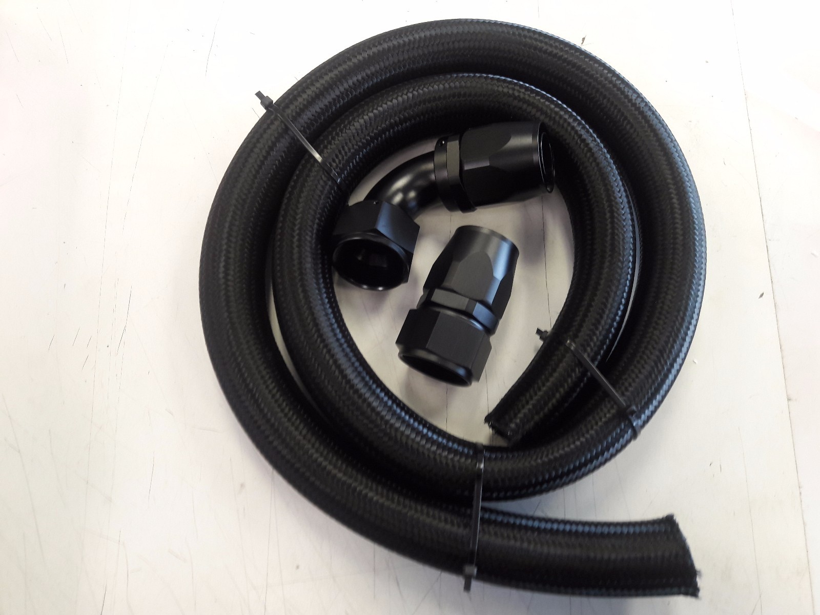 BLACK -16AN Black Braided Radiator Hose Kit -16 Straight -16 90 Degree Ends 5'