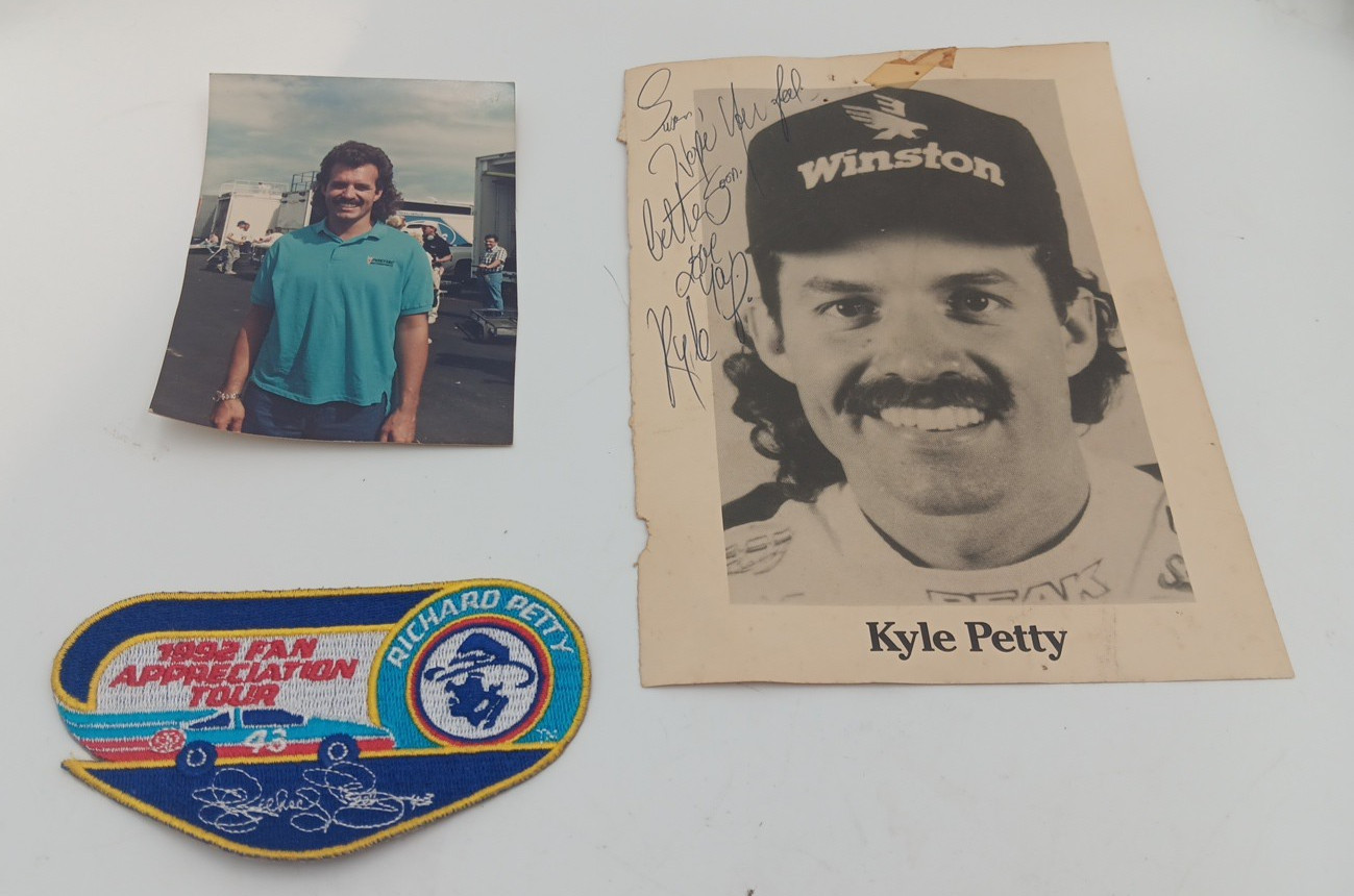 Richard Petty 1992 Fan Appreciation Tour Vtg Patch Picture and Autograph
