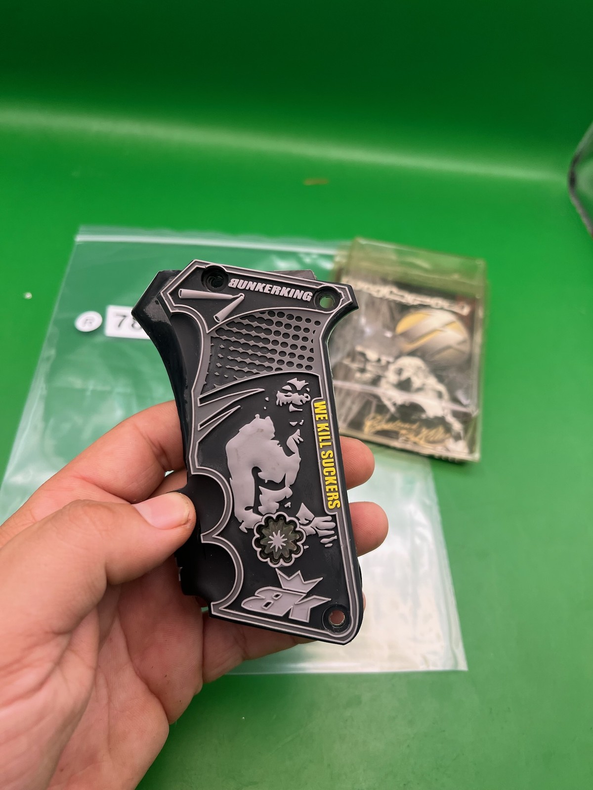 Black Bruce Lee Hybrid Grips