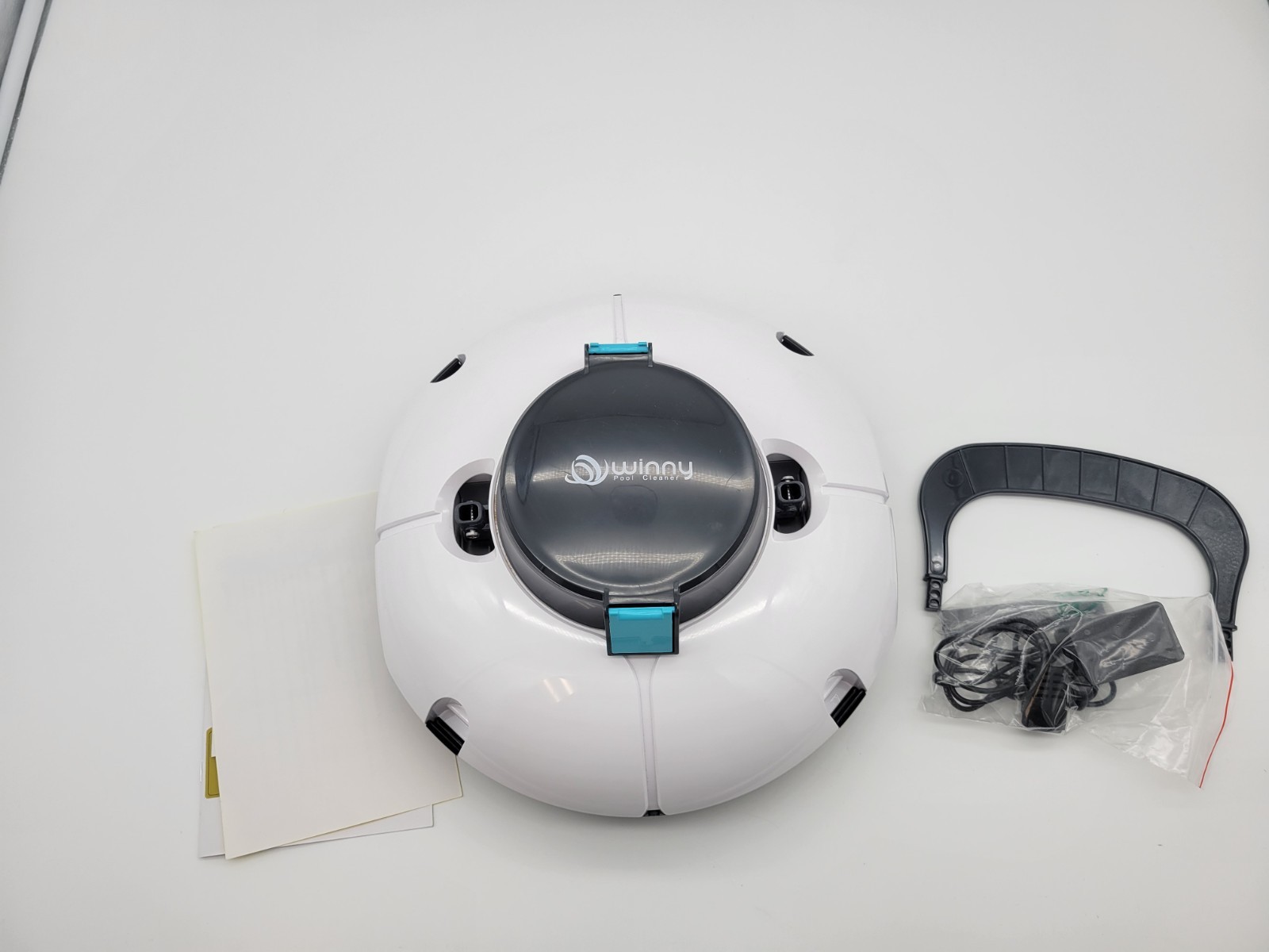 Cordless Robotic Pool Cleaner, Winny Pool Cleaner Automatic Pool Vacuum