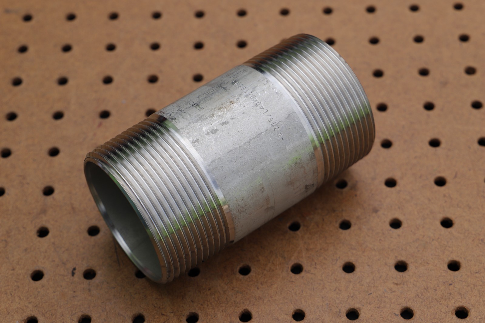 STAINLESS STEEL 316 SS 2 1/2" X 5" SCH 40 BARREL PIPE NIPPLE THREADED