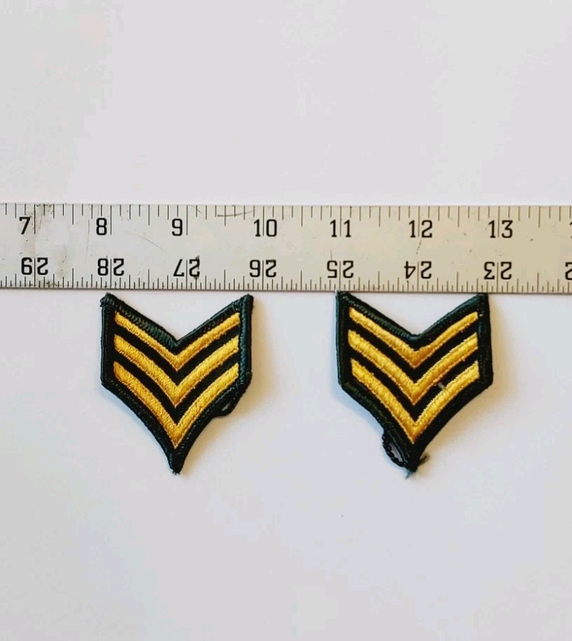 2 Vietnam Era US Army Sergeant Green Stripes Patch Pair Uniform Rank E-5 E5