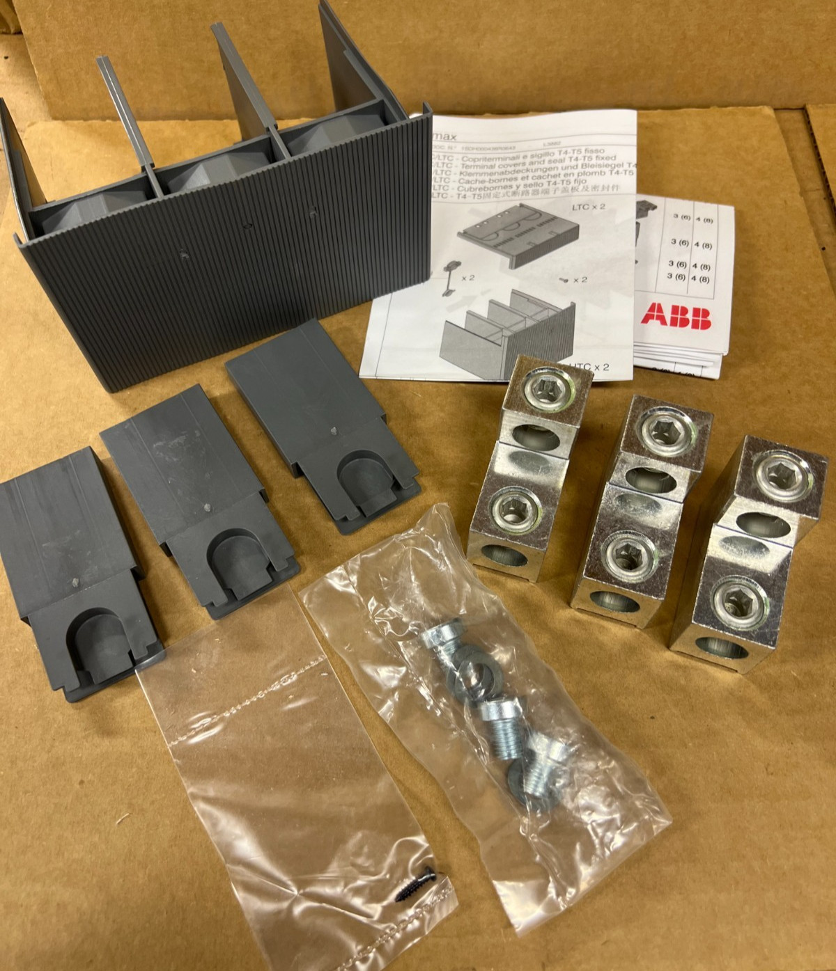 NEW ABB FRONT TERMINALS FOR CABLES KT5400-3  LUG KIT  1SDA055028R1