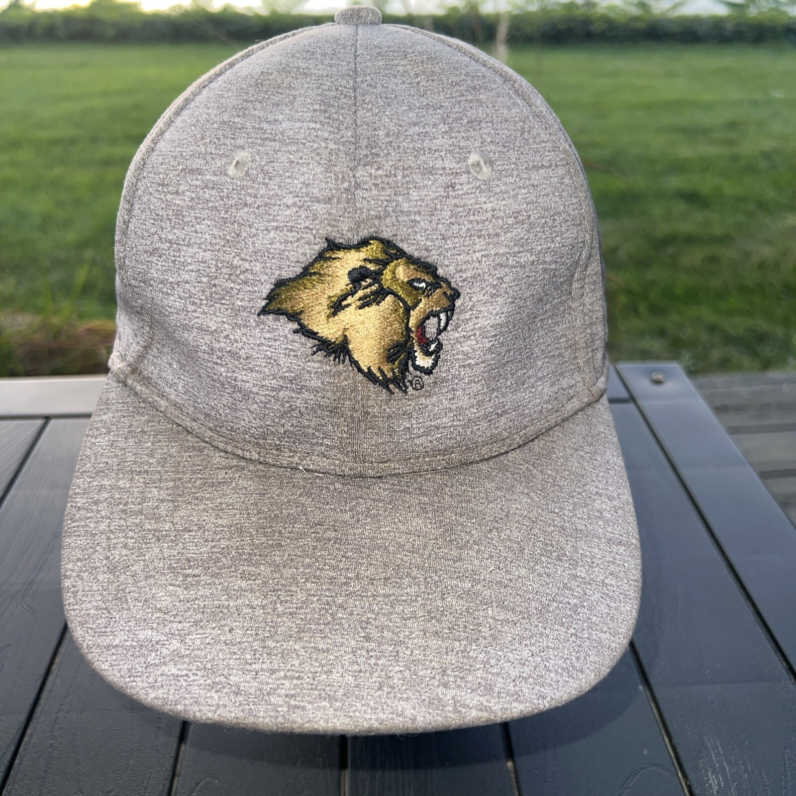 Lion Head on Heather Gray Knit Hat Cap Hook Loop Ahead Performance Midfit EUC