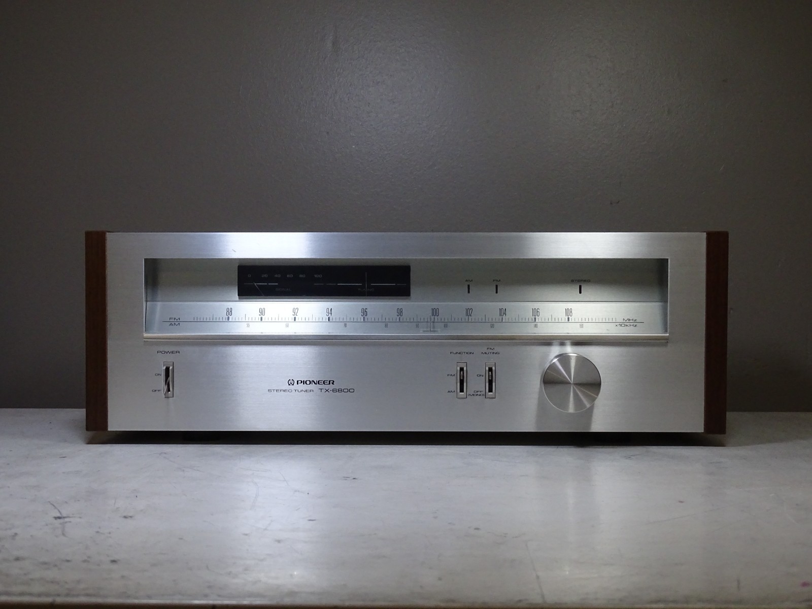 Pioneer TX-6800 Vintage AM/FM Stereo Tuner TX6800 Tested Working Japan