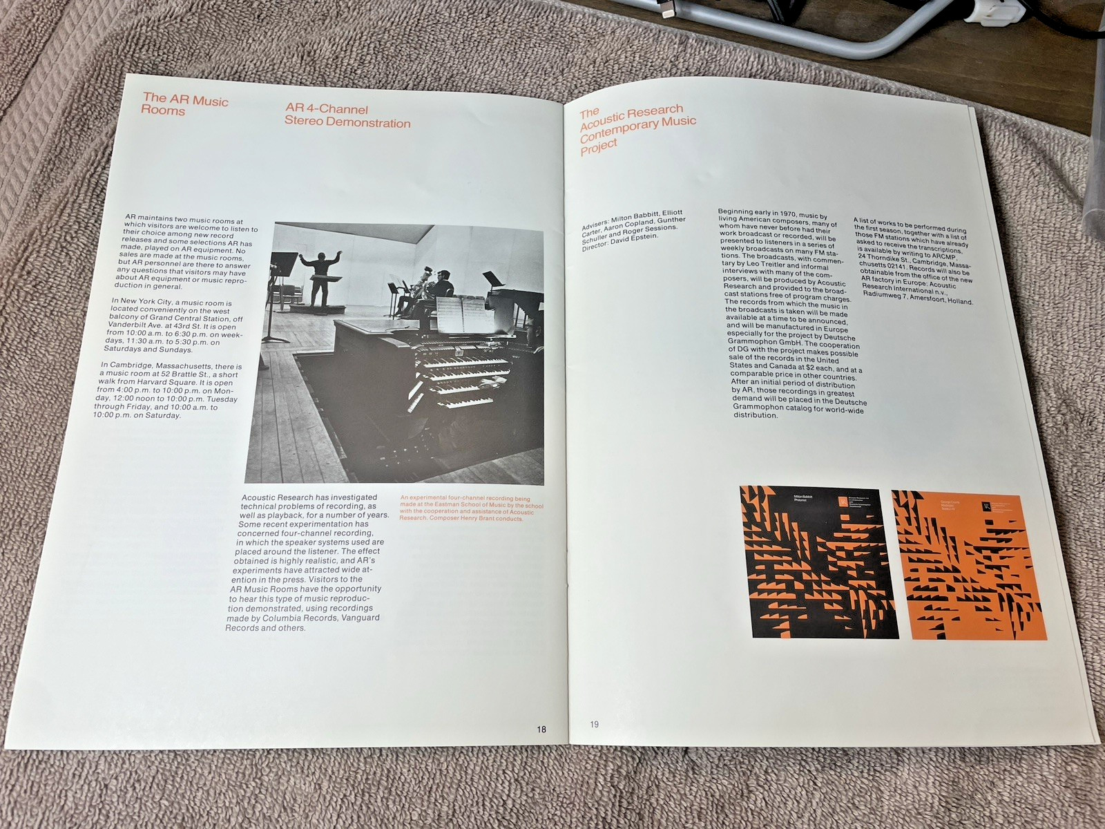 ACOUSTIC RESEARCH / BROCHURE / 21 PAGES / EXCELLENT CONDITION /