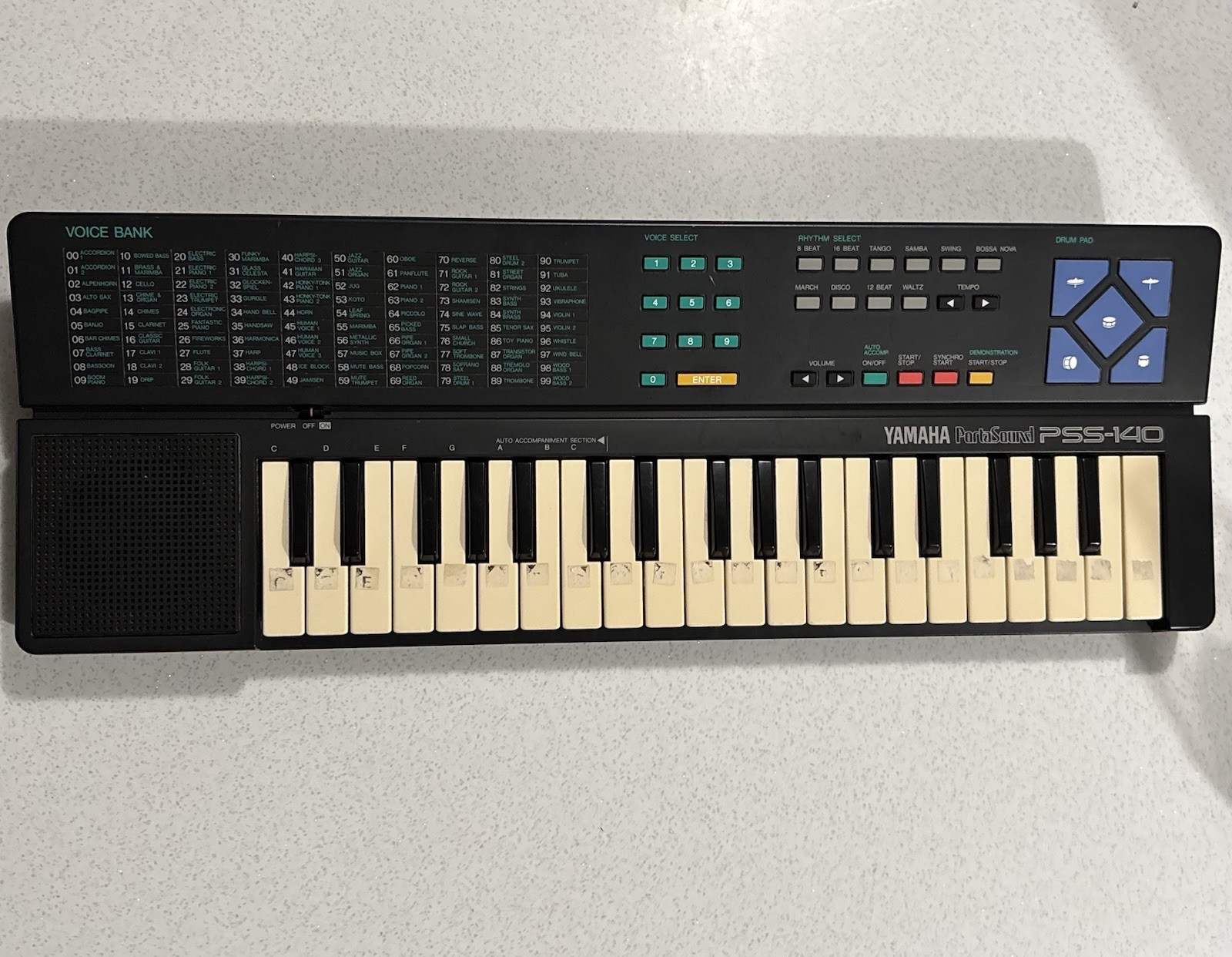 Vintage Yamaha PSS-140 Electronic Keyboard Drum Pad Synthesize Tested Works