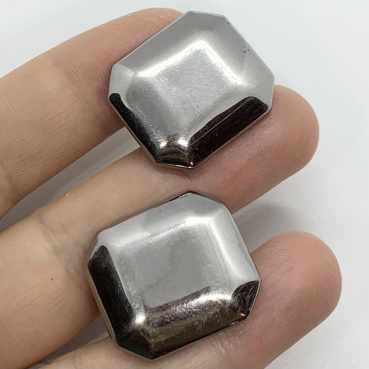 VTG 80s GEOMETRIC SILVER RETRO STUD EARRINGS CLIP-ON