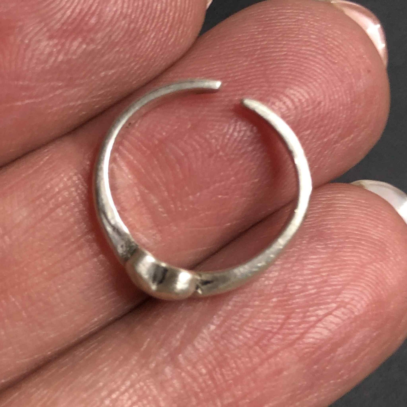 7648 Vintage Sterling silver 925 hearts toe Ring Adjustable size