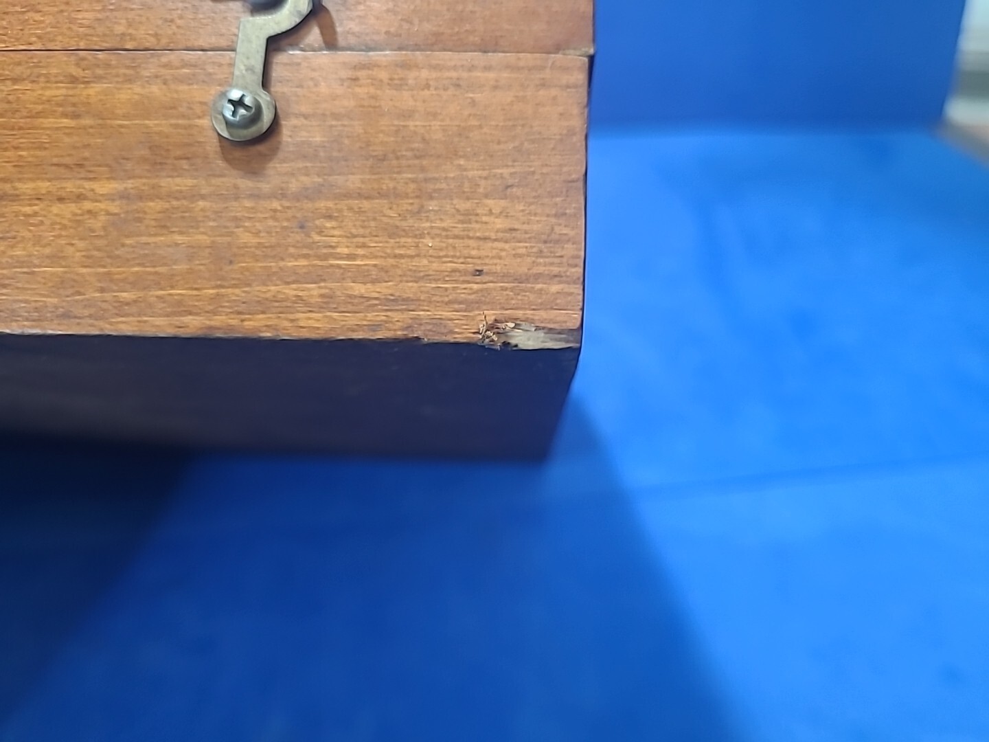 Starrett 657EZ Magnetic Base With Indicator in Wood Case