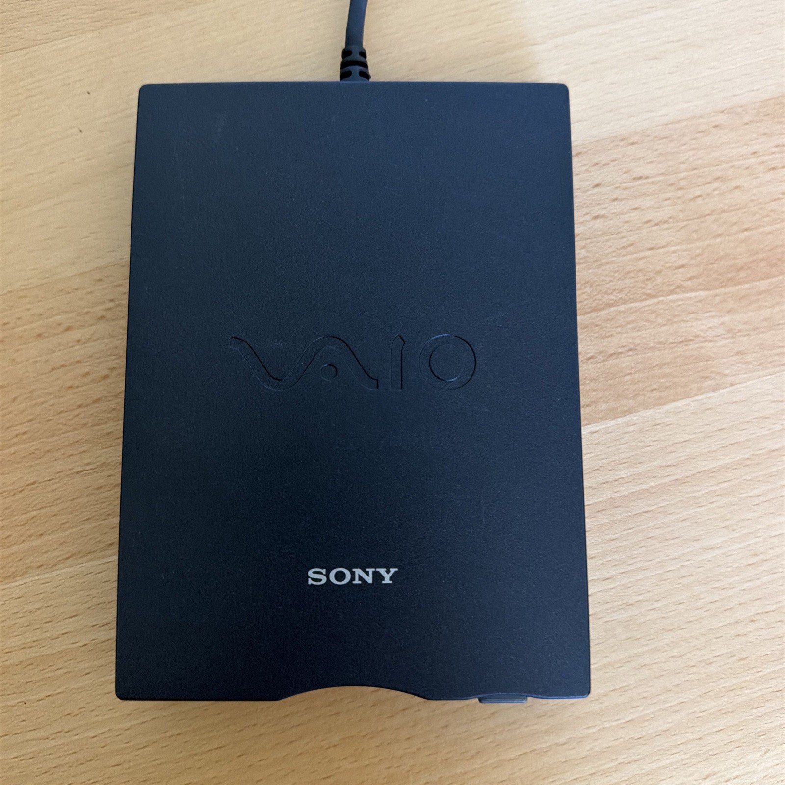 SONY Vaio VGP-UFD1 BK Bus-Powered USB Floppy Disk Drive External Tested