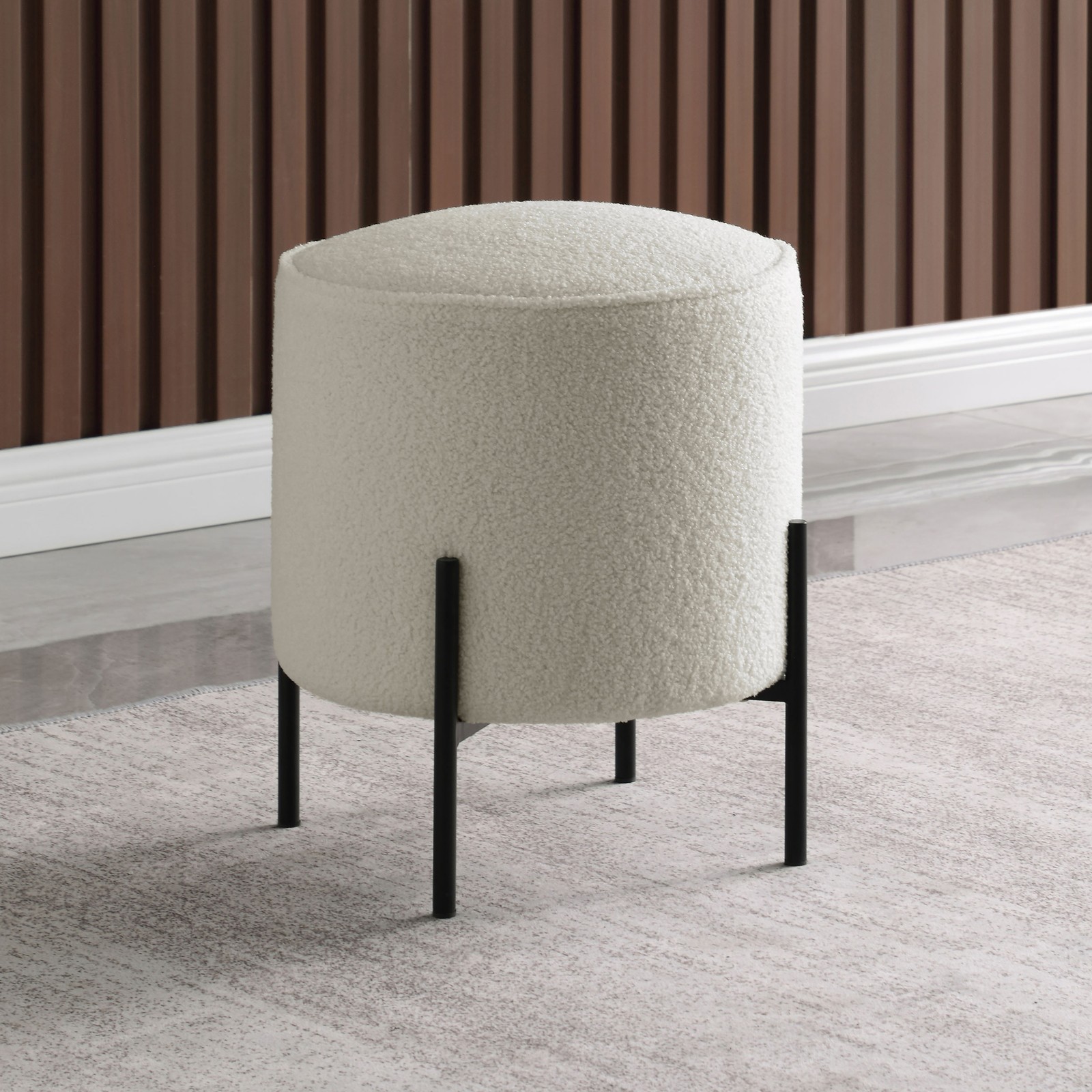 Coaster Basye Round Upholstered Ottoman Ivory - 905495