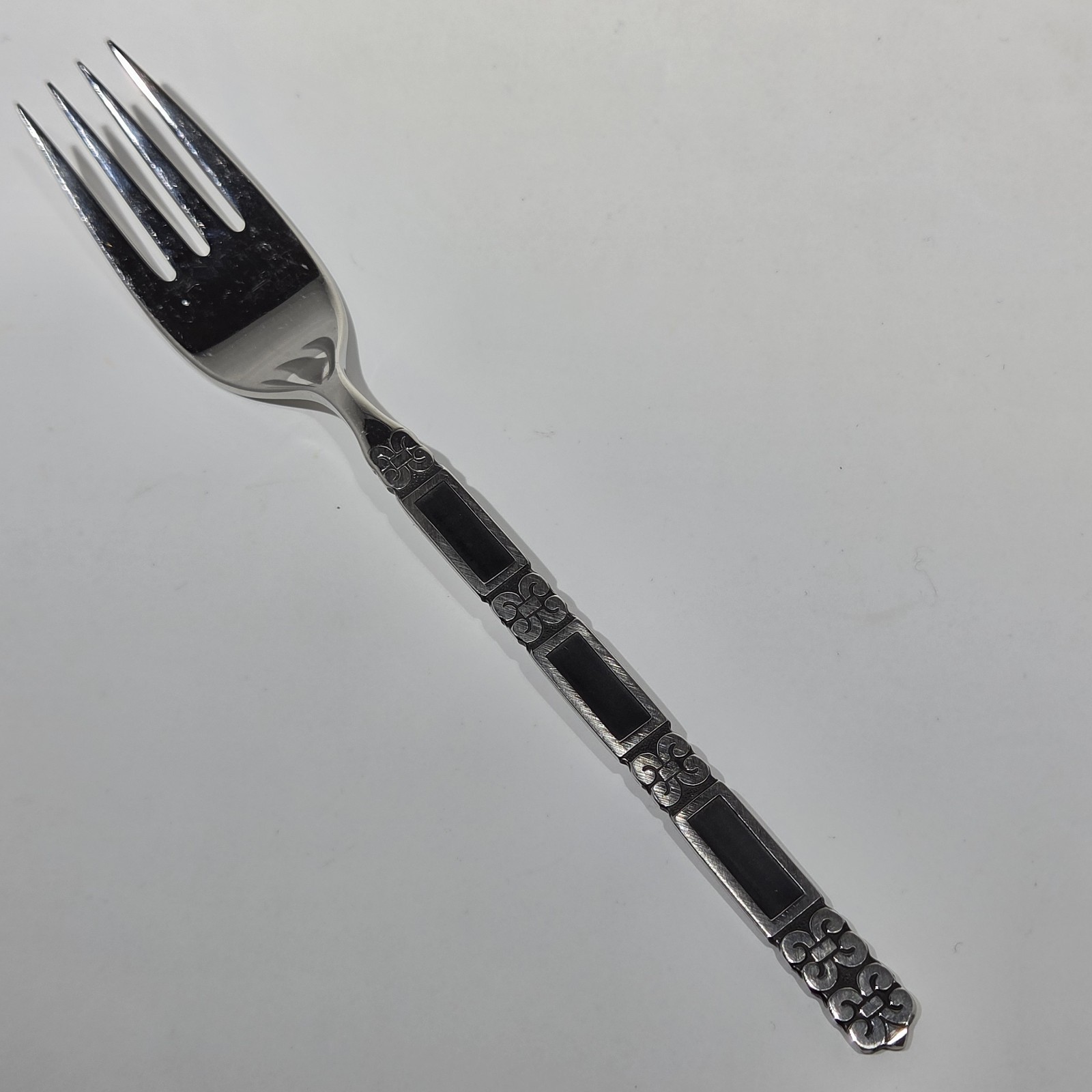 Oneida Community Madrid Stainless 7.5" Dinner  Fork Black Accents