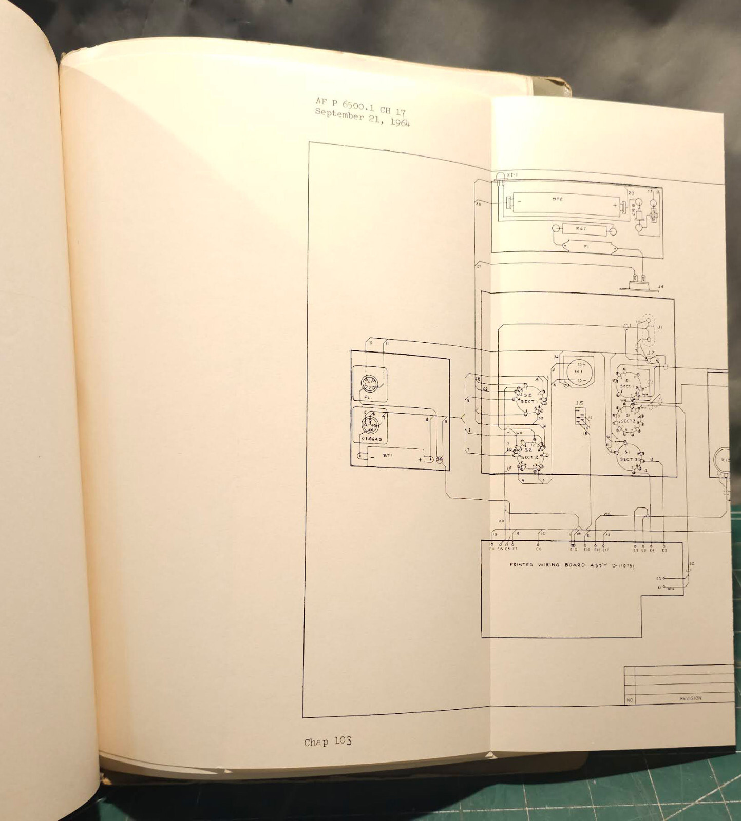 1960s Consolidated Electrodynamic 11-B Voltmeter Operation & Maintenance Manual
