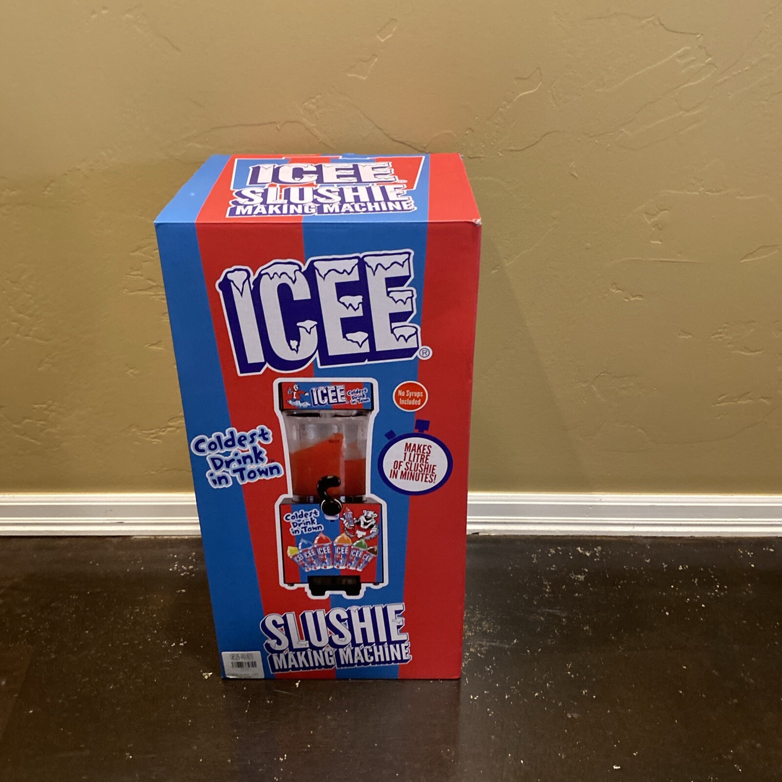 Icee Slushie Making Machine Summer Counter Top Easy Cleaning Read Description ￼