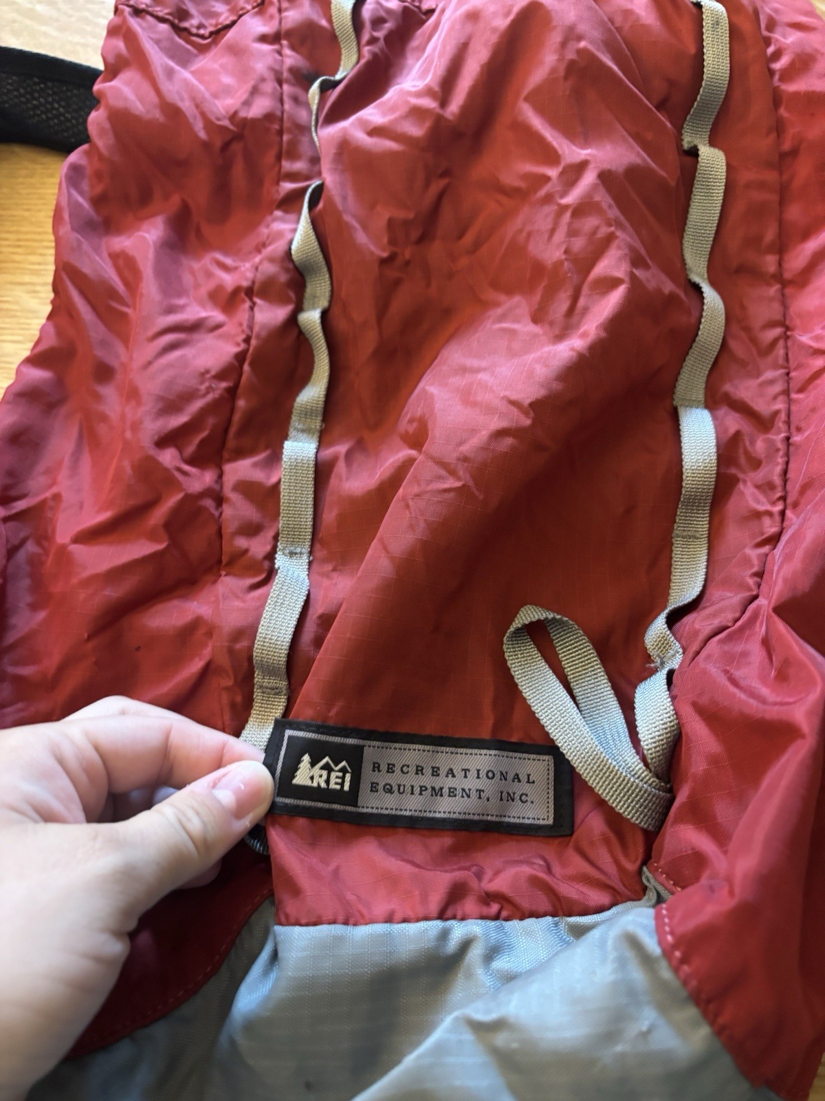REI Packable Lightweight Drawstring Daypack Backpack – Red/Gray