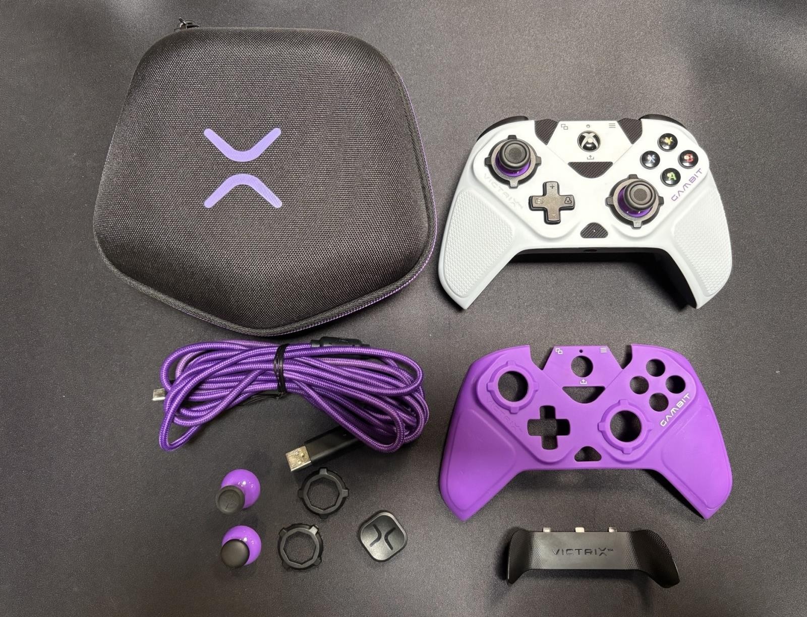 Victrix Gambit Dual Core Tournament Wired Controller for Xbox Series (049-006)