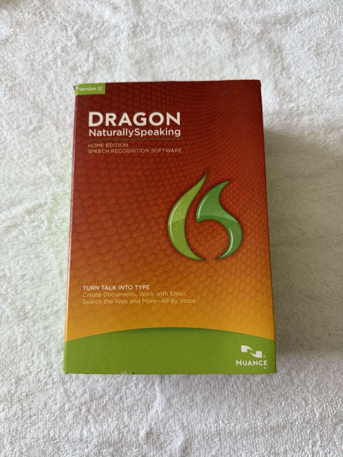 Nuance Dragon Naturally Speaking Home Version 12 Speech Software NEW (Open Box)