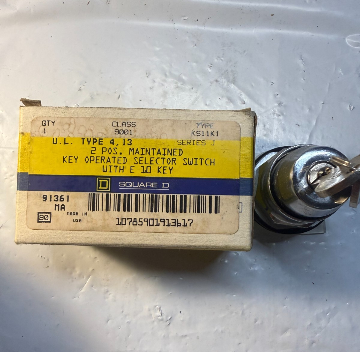 NEW SQUARE D 9001-KS11K1 KEY SELECTOR SWITCH 9001KS11K1 NIB