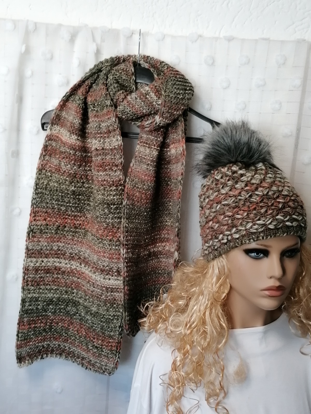 Set knitted hat and scarf winter hat pom pom olive khaki women men new dimo
