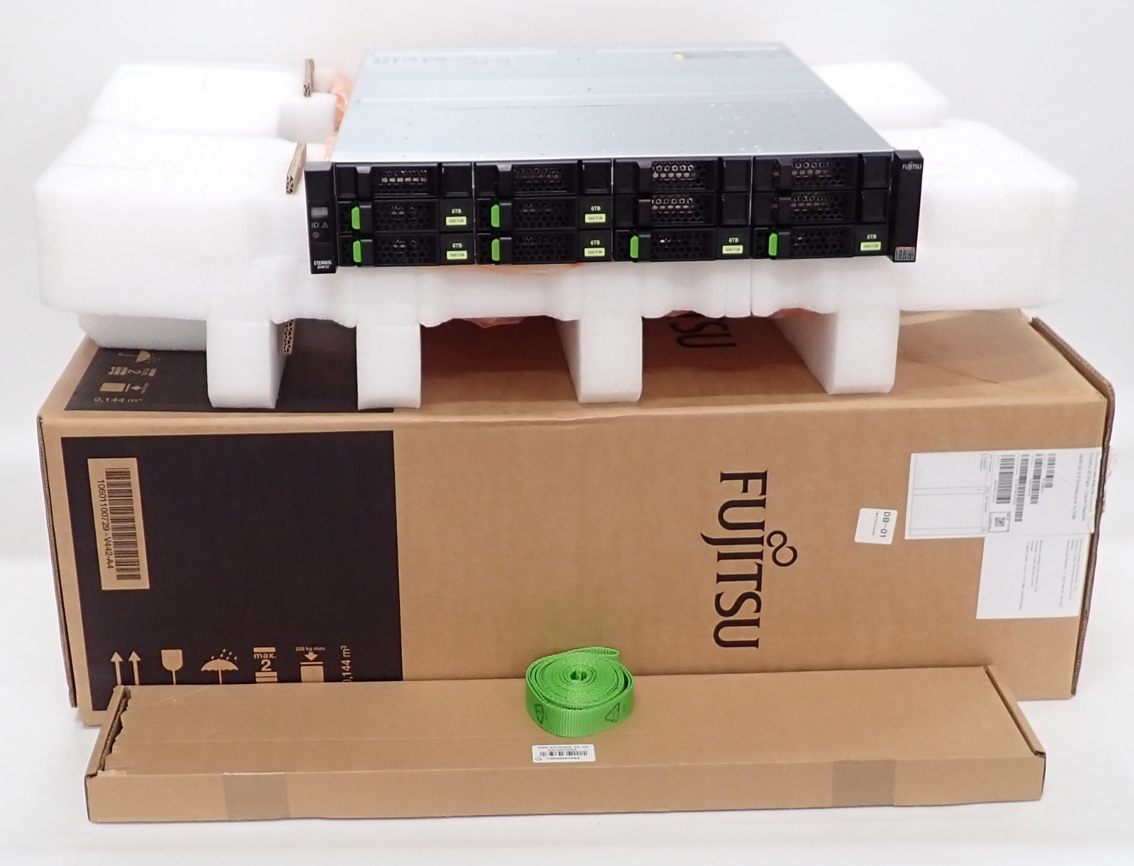 Fujitsu Eternus JX40 S2 12x 3.5" Bay Drive Enclosure ETJEBDUF + 6x 6TB HDD =36TB